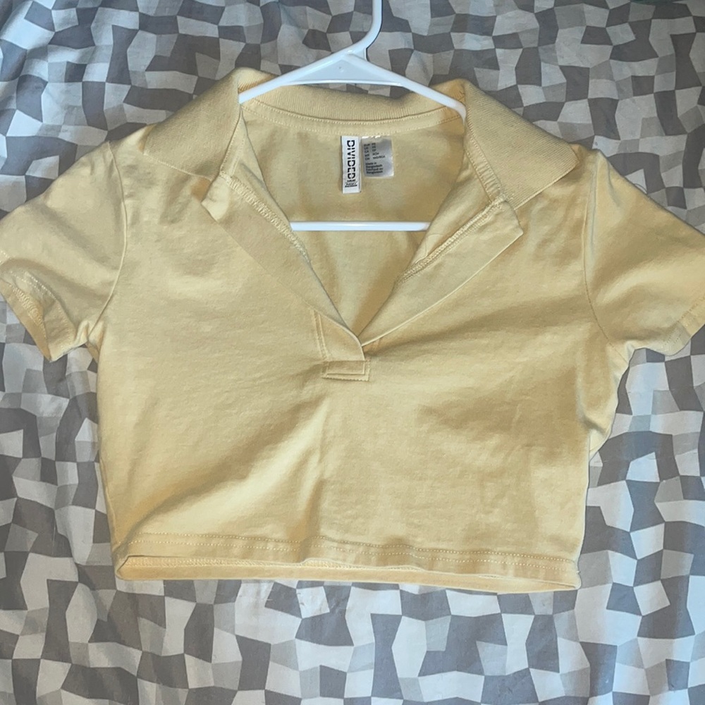H&M DIVIDED Tan crop top nearly new